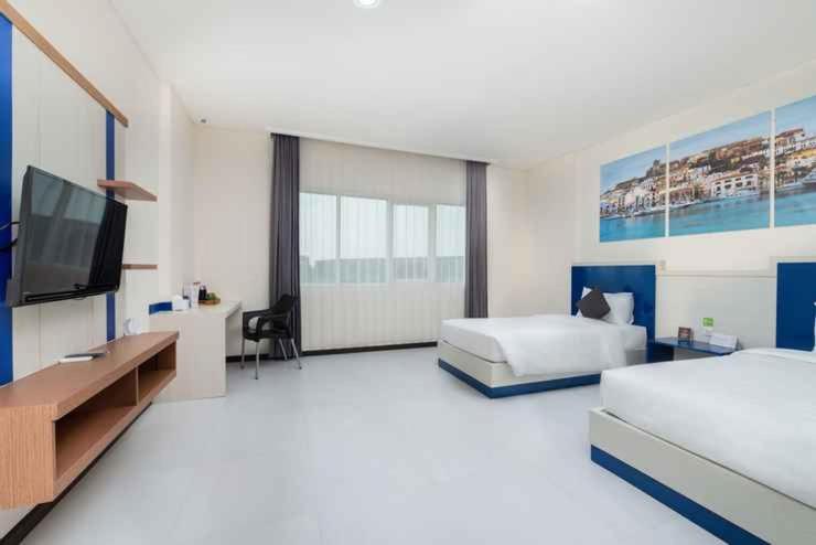 D'Carol Hotel สุราบายา ภายนอก รูปภาพ